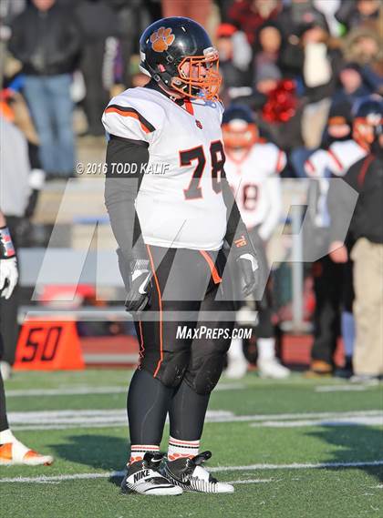 Thumbnail 3 in Darien vs. Ridgefield (CIAC Class LL Final) photogallery.