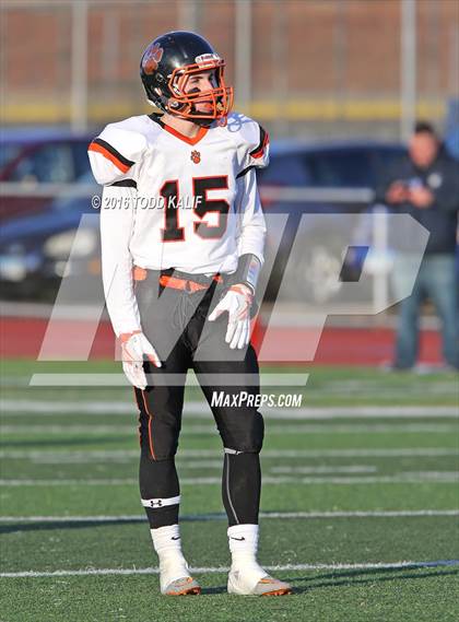 Thumbnail 1 in Darien vs. Ridgefield (CIAC Class LL Final) photogallery.