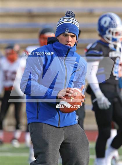 Thumbnail 2 in Darien vs. Ridgefield (CIAC Class LL Final) photogallery.