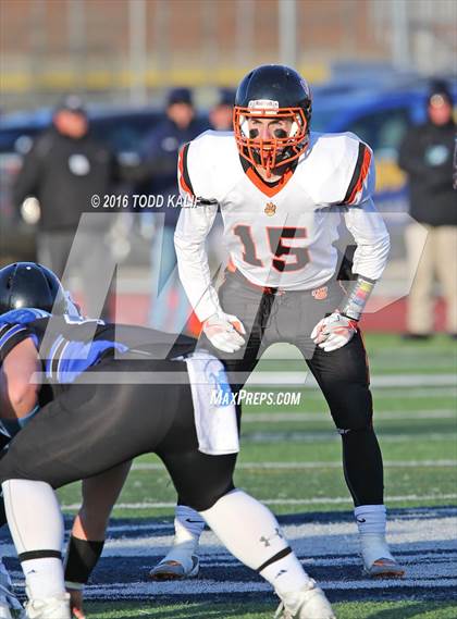 Thumbnail 3 in Darien vs. Ridgefield (CIAC Class LL Final) photogallery.