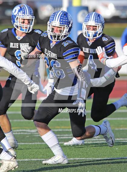 Thumbnail 1 in Darien vs. Ridgefield (CIAC Class LL Final) photogallery.