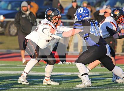 Thumbnail 3 in Darien vs. Ridgefield (CIAC Class LL Final) photogallery.