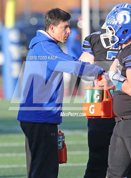 Thumbnail 2 in Darien vs. Ridgefield (CIAC Class LL Final) photogallery.
