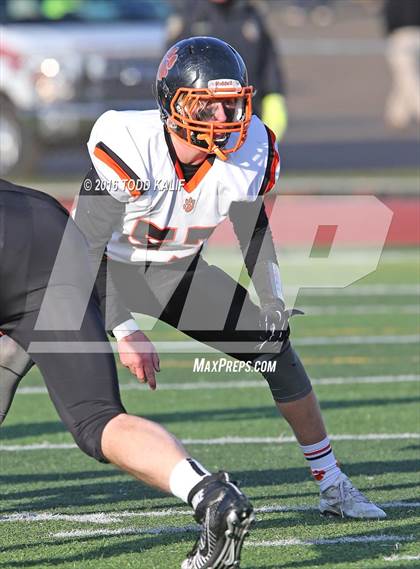 Thumbnail 1 in Darien vs. Ridgefield (CIAC Class LL Final) photogallery.