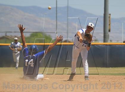 Thumbnail 2 in Buena @ Sunnyside photogallery.