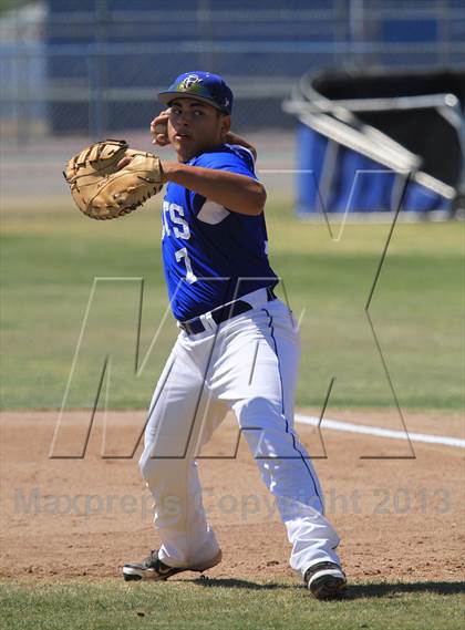 Thumbnail 2 in Buena @ Sunnyside photogallery.