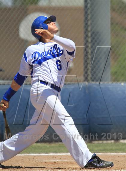 Thumbnail 1 in Buena @ Sunnyside photogallery.