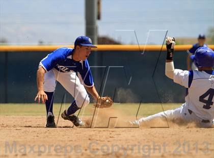Thumbnail 3 in Buena @ Sunnyside photogallery.