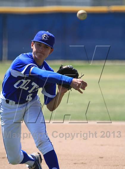 Thumbnail 3 in Buena @ Sunnyside photogallery.