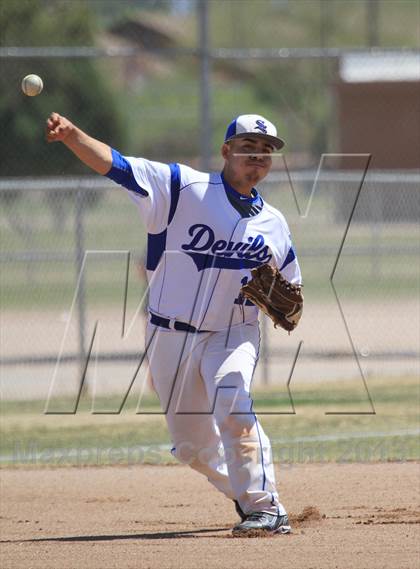 Thumbnail 3 in Buena @ Sunnyside photogallery.