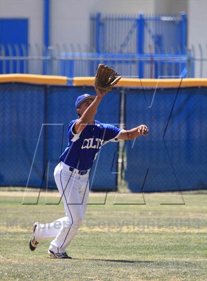 Thumbnail 3 in Buena @ Sunnyside photogallery.