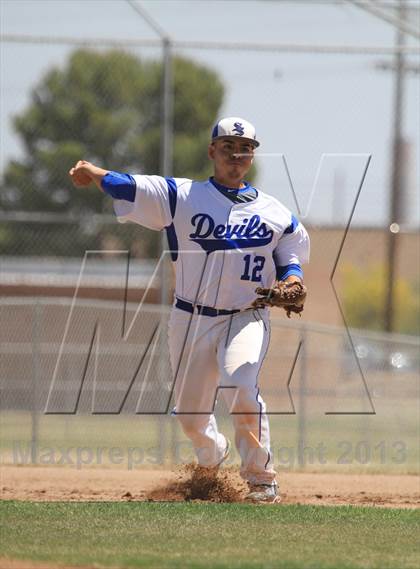 Thumbnail 3 in Buena @ Sunnyside photogallery.