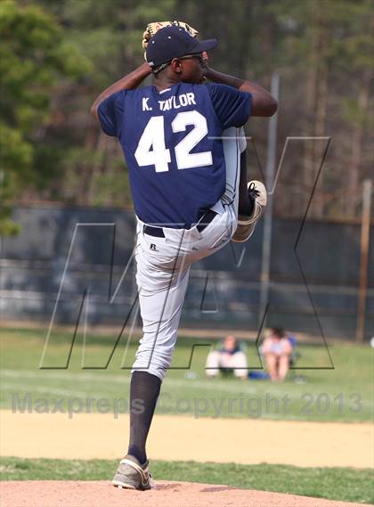 Thumbnail 1 in Shawnee vs Timber Creek Regional photogallery.