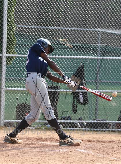 Thumbnail 3 in Shawnee vs Timber Creek Regional photogallery.