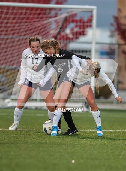 Thumbnail 2 in Bishop Kelly vs Twin Falls (IHSAA 4A State Final )  photogallery.