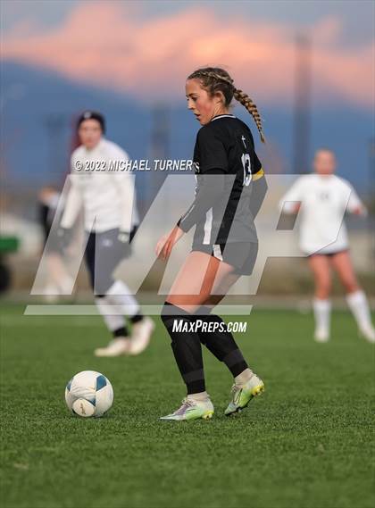 Thumbnail 2 in Bishop Kelly vs Twin Falls (IHSAA 4A State Final )  photogallery.