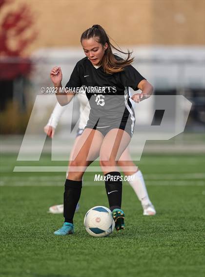 Thumbnail 2 in Bishop Kelly vs Twin Falls (IHSAA 4A State Final )  photogallery.