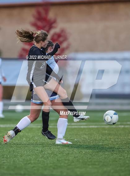 Thumbnail 3 in Bishop Kelly vs Twin Falls (IHSAA 4A State Final )  photogallery.