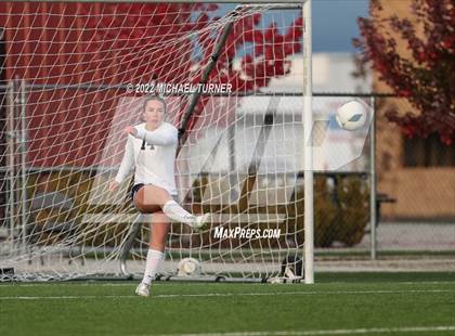 Thumbnail 3 in Bishop Kelly vs Twin Falls (IHSAA 4A State Final )  photogallery.