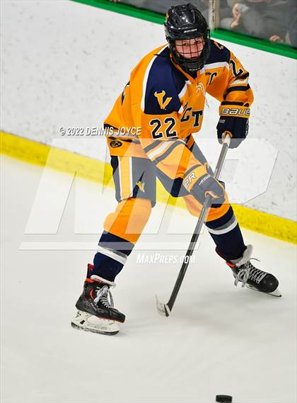 Thumbnail 1 in Victor vs. Penfield (NYSPHAA Section 5 Class A Final) photogallery.