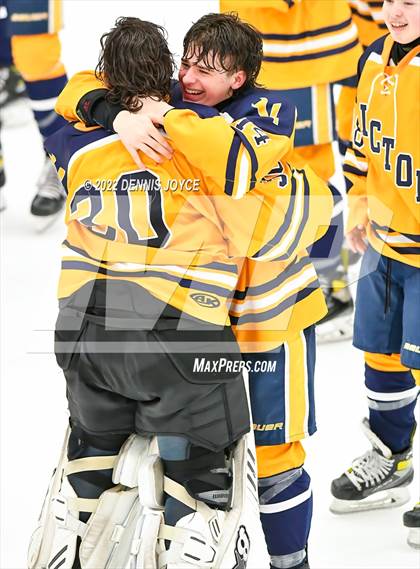 Thumbnail 2 in Victor vs. Penfield (NYSPHAA Section 5 Class A Final) photogallery.