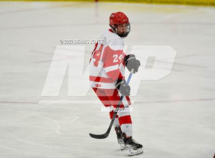Thumbnail 1 in Victor vs. Penfield (NYSPHAA Section 5 Class A Final) photogallery.