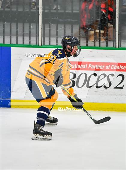 Thumbnail 3 in Victor vs. Penfield (NYSPHAA Section 5 Class A Final) photogallery.