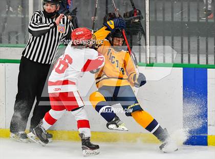 Thumbnail 2 in Victor vs. Penfield (NYSPHAA Section 5 Class A Final) photogallery.