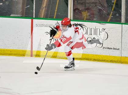 Thumbnail 2 in Victor vs. Penfield (NYSPHAA Section 5 Class A Final) photogallery.