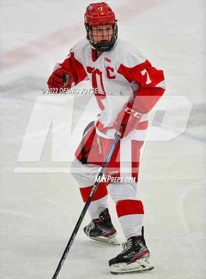 Thumbnail 2 in Victor vs. Penfield (NYSPHAA Section 5 Class A Final) photogallery.