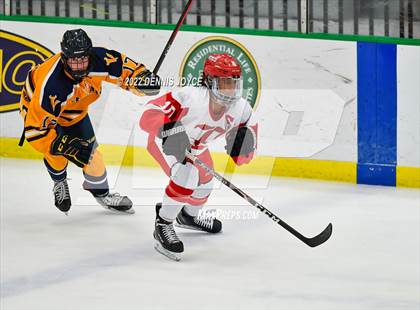Thumbnail 1 in Victor vs. Penfield (NYSPHAA Section 5 Class A Final) photogallery.