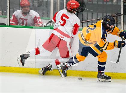 Thumbnail 1 in Victor vs. Penfield (NYSPHAA Section 5 Class A Final) photogallery.