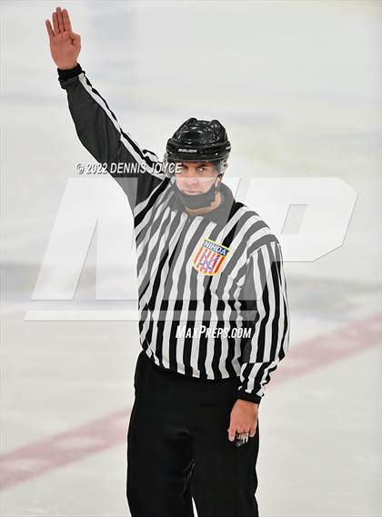 Thumbnail 1 in Victor vs. Penfield (NYSPHAA Section 5 Class A Final) photogallery.