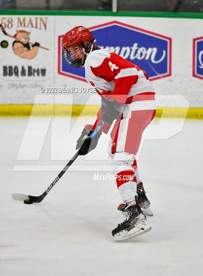 Thumbnail 1 in Victor vs. Penfield (NYSPHAA Section 5 Class A Final) photogallery.