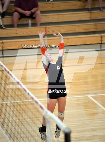 Thumbnail 3 in Greenview @ Illini Bluffs photogallery.