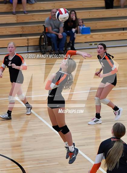 Thumbnail 3 in Greenview @ Illini Bluffs photogallery.