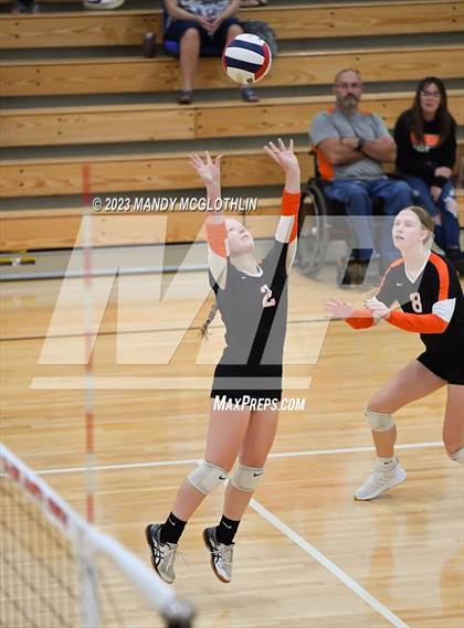 Thumbnail 2 in Greenview @ Illini Bluffs photogallery.