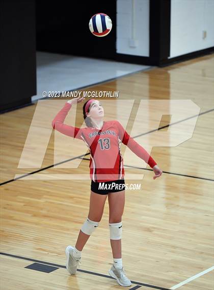 Thumbnail 1 in Greenview @ Illini Bluffs photogallery.