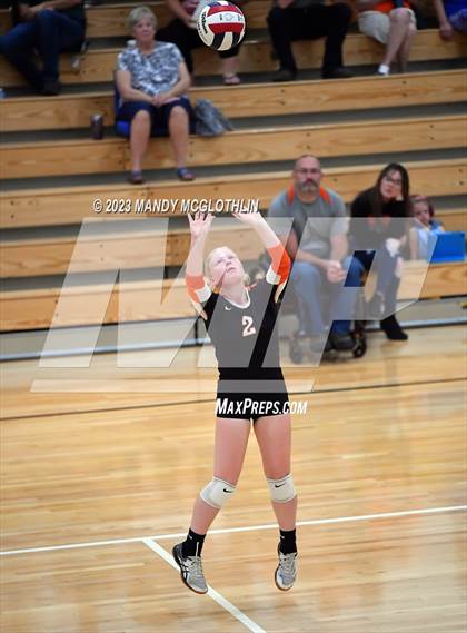Thumbnail 2 in Greenview @ Illini Bluffs photogallery.