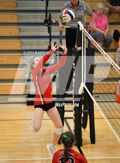 Thumbnail 3 in Greenview @ Illini Bluffs photogallery.