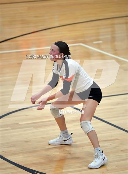 Thumbnail 1 in Greenview @ Illini Bluffs photogallery.