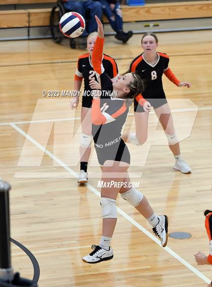 Thumbnail 1 in Greenview @ Illini Bluffs photogallery.