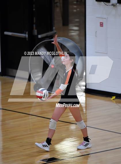 Thumbnail 2 in Greenview @ Illini Bluffs photogallery.