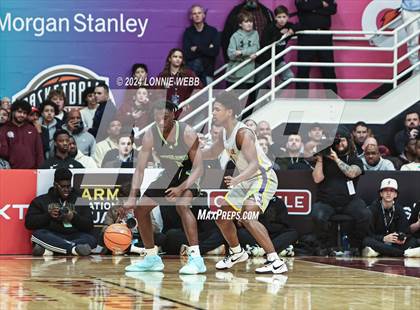 Thumbnail 3 in Montverde Academy vs. Prolific Prep (Spalding Hoophall Classic) photogallery.