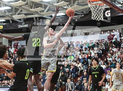 Thumbnail 1 in Montverde Academy vs. Prolific Prep (Spalding Hoophall Classic) photogallery.