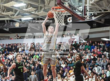 Thumbnail 3 in Montverde Academy vs. Prolific Prep (Spalding Hoophall Classic) photogallery.