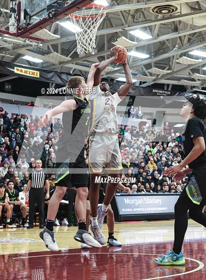 Thumbnail 2 in Montverde Academy vs. Prolific Prep (Spalding Hoophall Classic) photogallery.