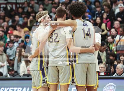 Thumbnail 1 in Montverde Academy vs. Prolific Prep (Spalding Hoophall Classic) photogallery.