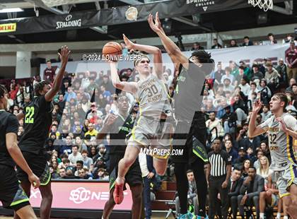 Thumbnail 1 in Montverde Academy vs. Prolific Prep (Spalding Hoophall Classic) photogallery.