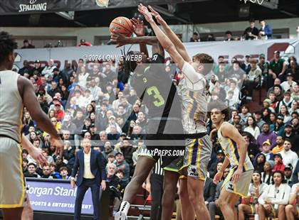 Thumbnail 3 in Montverde Academy vs. Prolific Prep (Spalding Hoophall Classic) photogallery.